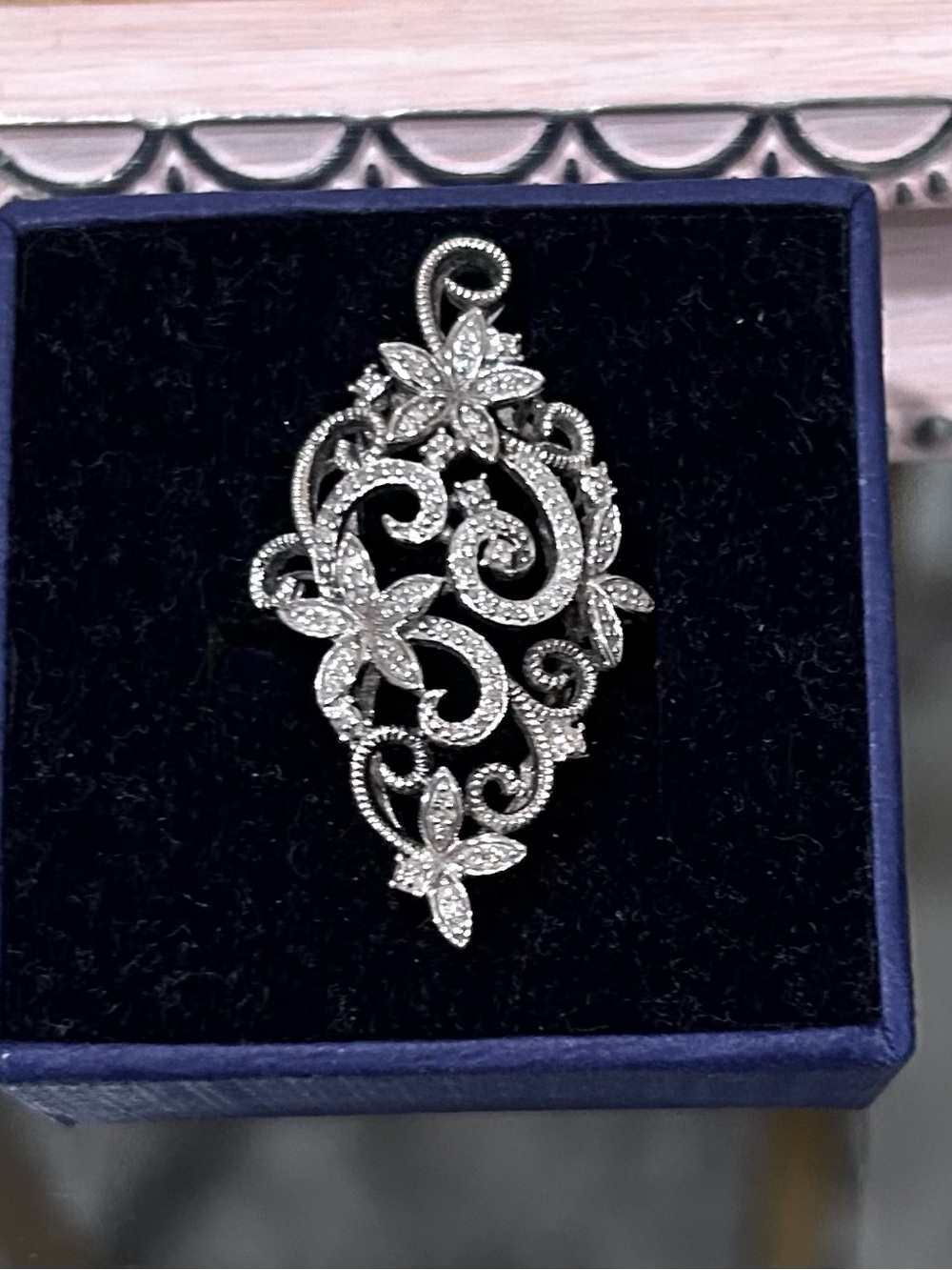 Silver Floral Filigree Ring - Size 8 Elegant Women’s Jewelry